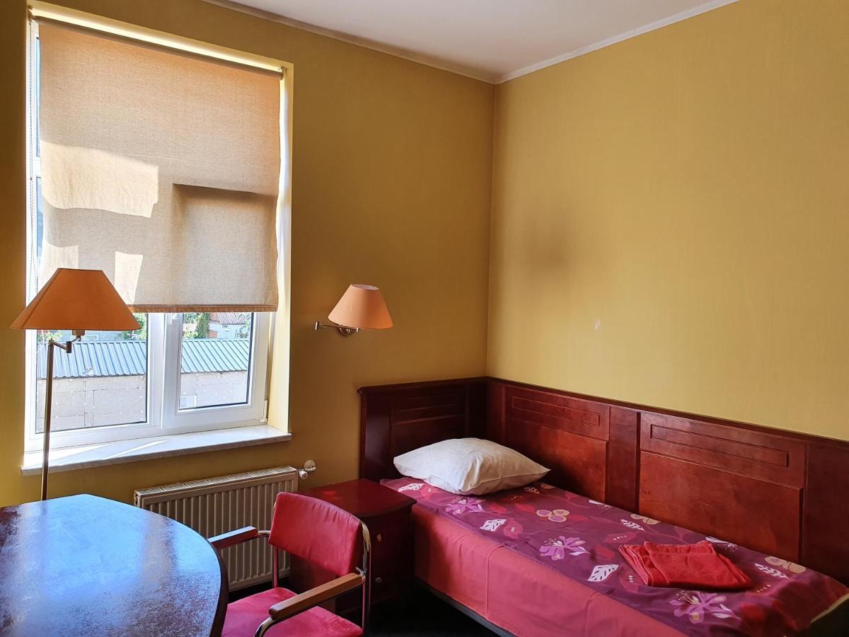 Otra Elpa Hotel Valka Buitenkant foto